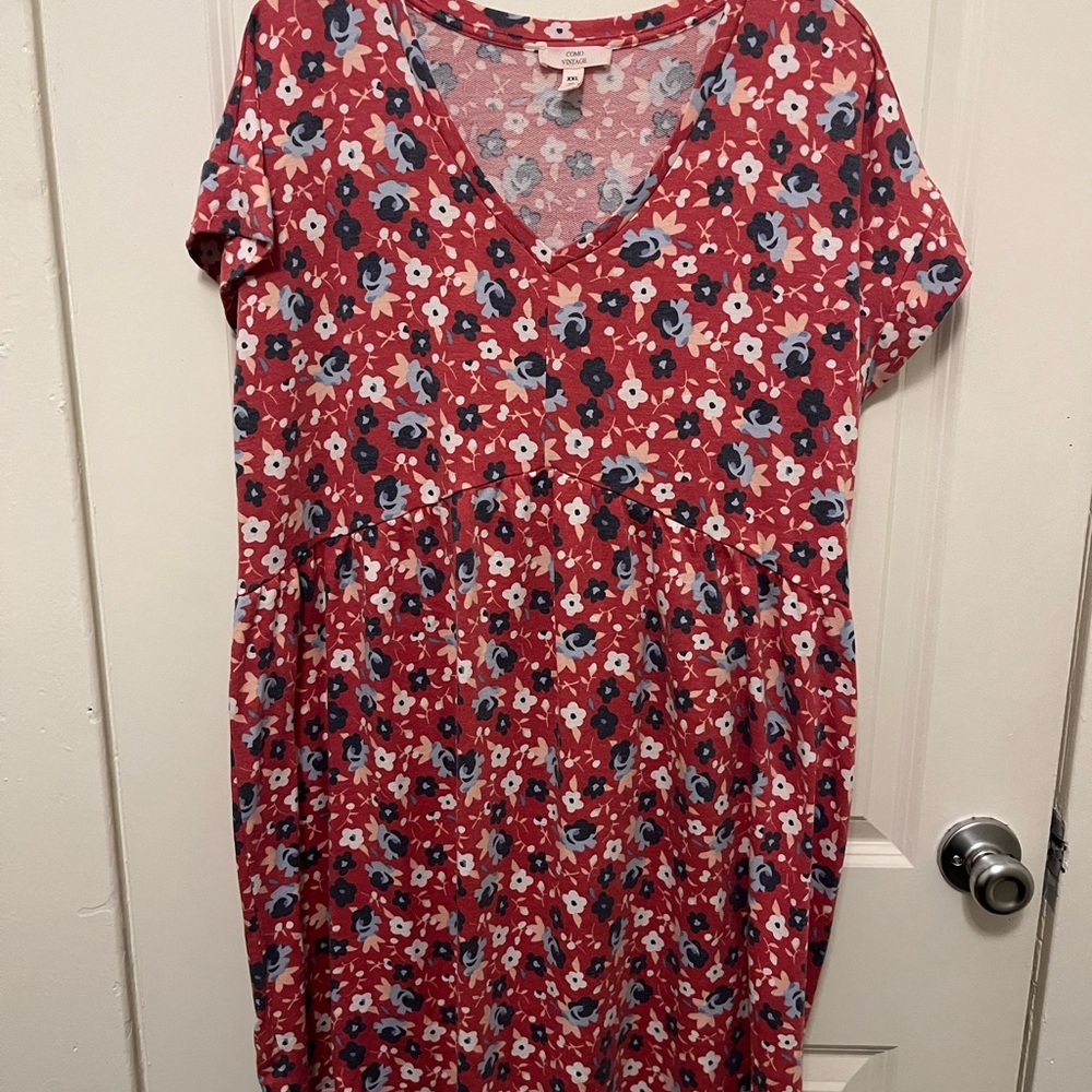 Como Vintage Floral Red Dress